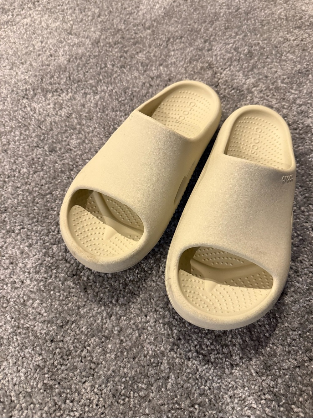 CROCS Slide Sandals in Cream